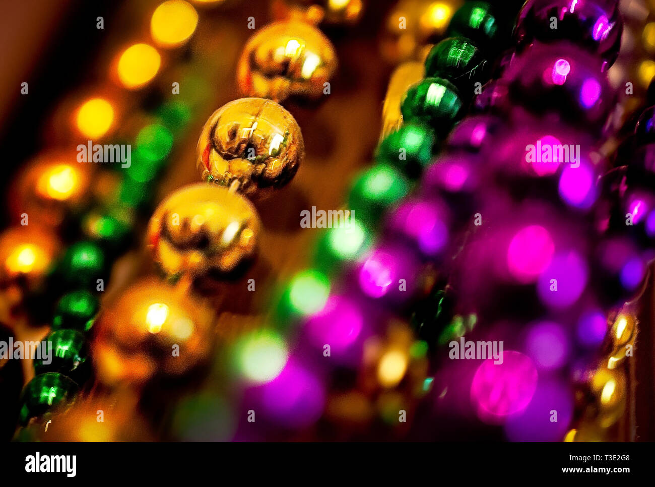 Mardi gras beads hires stock photography and images Alamy