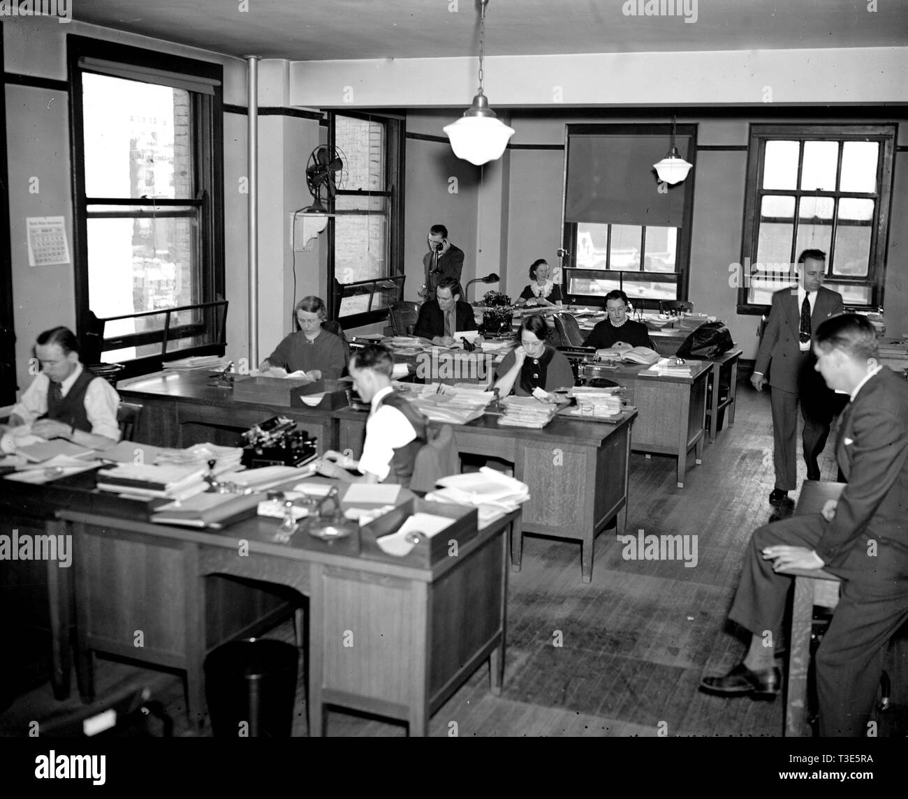 Secretarial stenographic pool ca. 1937 Stock Photo - Alamy
