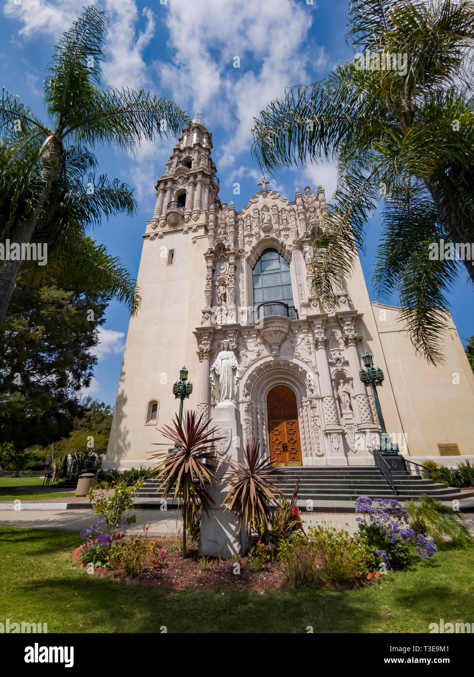 Los Angeles, APR 2: Exterior view of St. Vincent de Paul Roman Catholic Church on APR 2, 2019 at Los Angeles, California Stock Photo