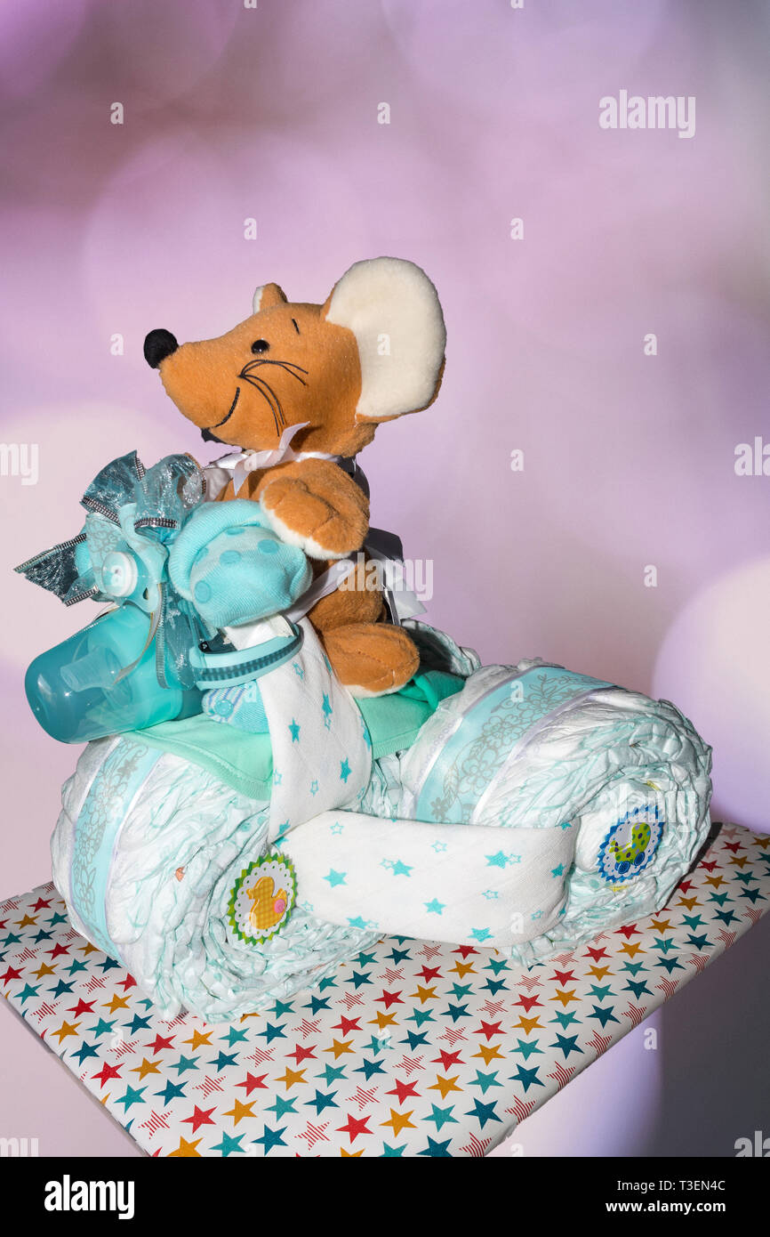snail diaper cake