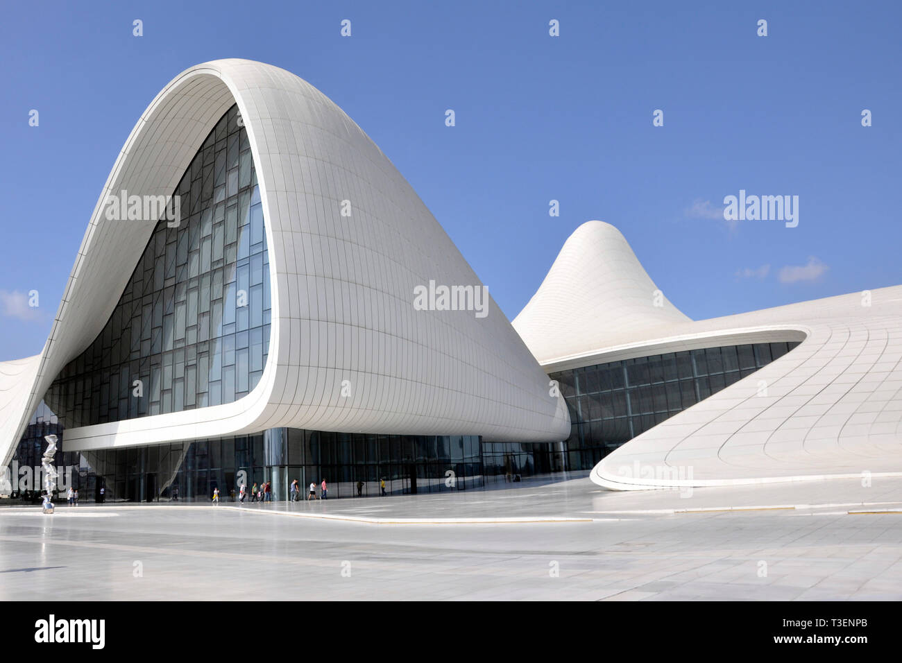 Azerbaijan, Baku, The Heydar Aliyev Cultural Center Stock Photo