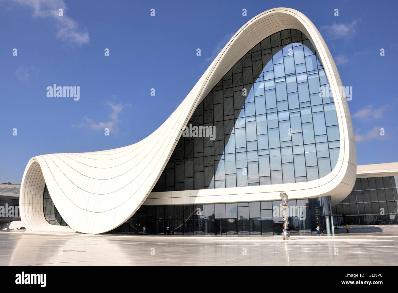 Azerbaijan, Baku, The Heydar Aliyev Cultural Center Stock Photo