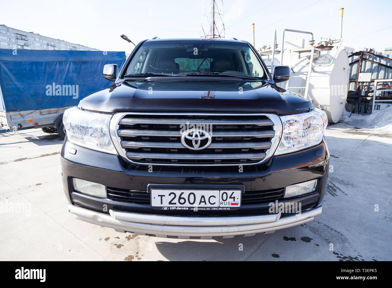 Toyota land cruiser 200 hi-res stock photography and images - Page 2 - Alamy