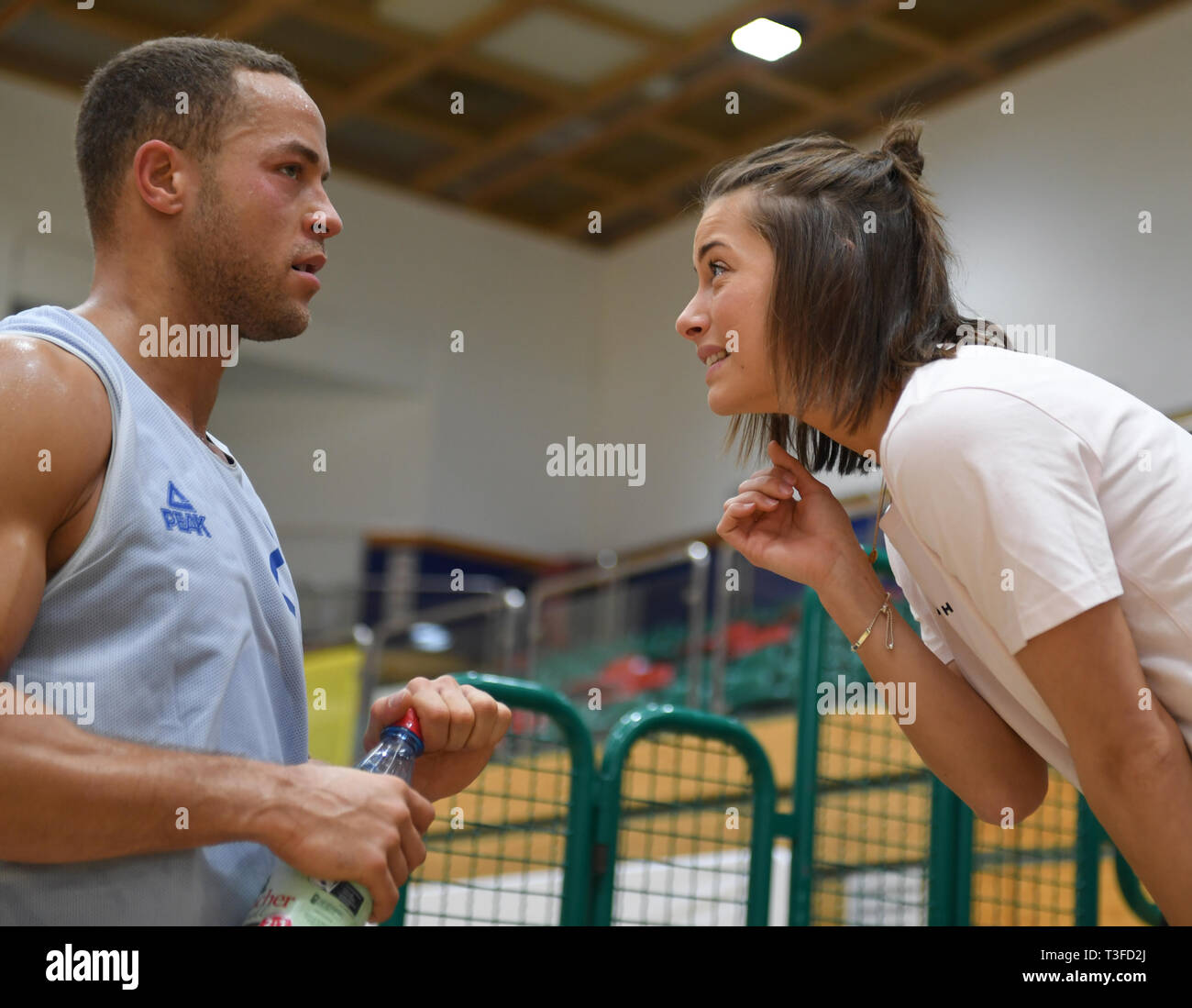 09 April 2019 Hessen Frankfurt Main Andrej Mangold Tv Bachelor And His Girlfriend Jennifer Lange Stand Together After The Training Of The Basketball Team Fraport Skyliners Mangold Continues His Professional Career In Frankfurt Photo 09 April 2019 Hessen Frankfurt Main Andrej Mangold Tv Bachelor And His Girlfriend Jennifer Lange Stand Together After The Training Of The Basketball Team Fraport Skyliners Mangold Continues His Professional Career In Frankfurt Photo