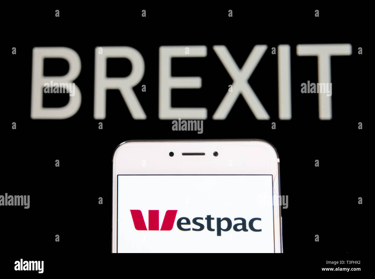 Hong Kong. 5th Apr, 2019. In this photo illustration a Australian bank and financial-services provider company Westpac Banking Corporation logo is seen on an Android mobile device with a Brexit message in the background. Credit: Budrul Chukrut/SOPA Images/ZUMA Wire/Alamy Live News Stock Photo