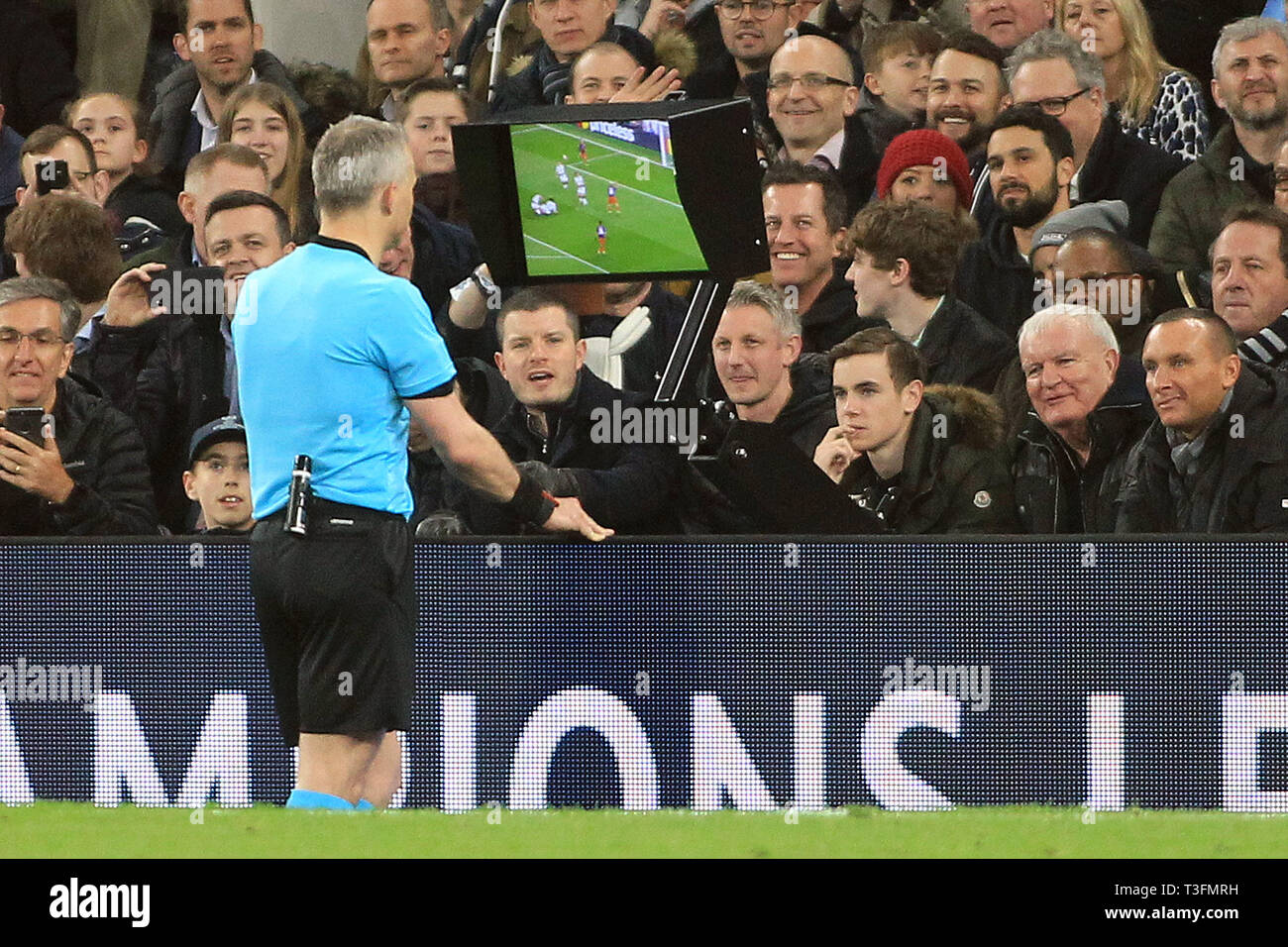 London, UK. 09th Apr, 2019. Referee Bjorn Kuipers consults the VAR screen to review a decision. UEFA Champions league match, quarter final, 1st leg match, Tottenham Hotspur v Manchester City at The Tottenham Hotspur Stadium in London on Tuesday 9th April 2019. this image may only be used for Editorial purposes. Editorial use only, license required for commercial use. No use in betting, games or a single club/league/player publications . pic by Steffan Bowen/Andrew Orchard sports photography/Alamy Live news Credit: Andrew Orchard sports photography/Alamy Live News Stock Photo