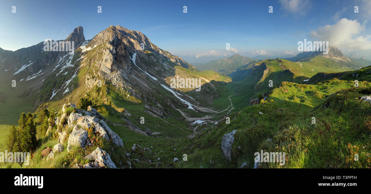 Panorama in the alps hi-res stock photography and images - Alamy