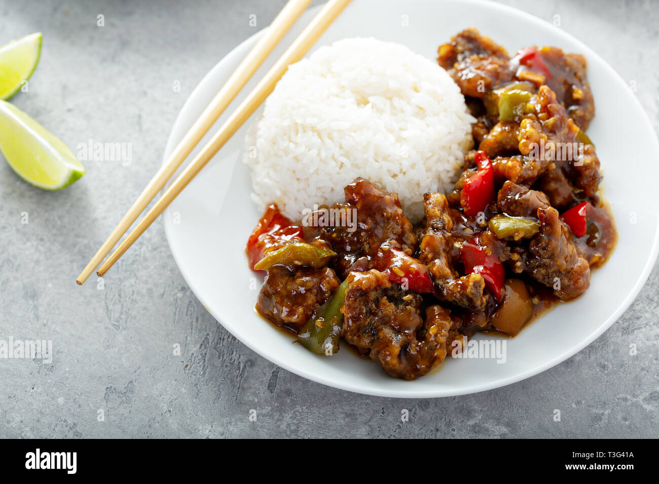 Thai beef rice bowl hi-res stock photography and images - Alamy