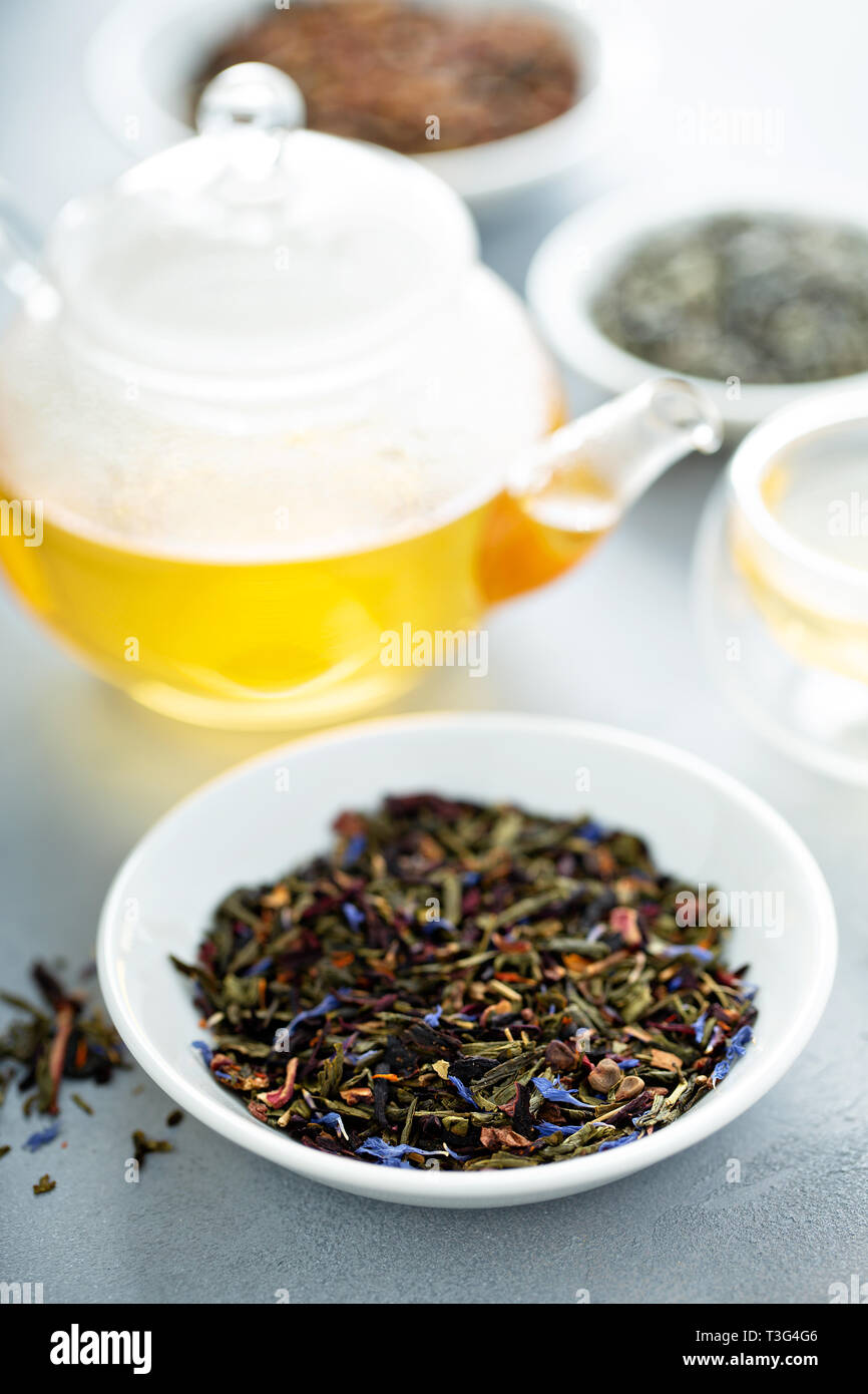 Loose leaf tea hires stock photography and images Alamy