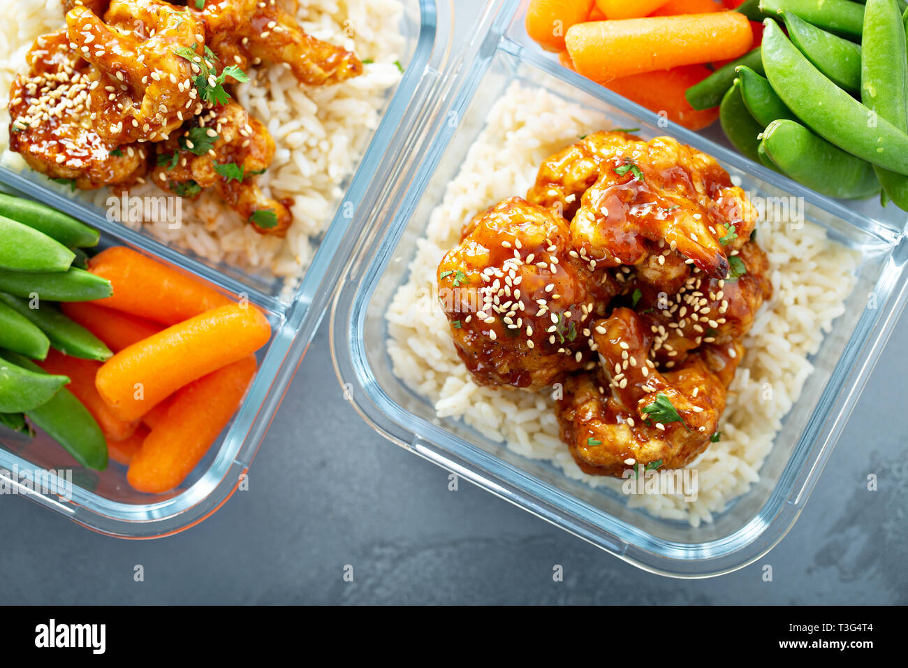 Vegan meal prep with bbq cauliflower Stock Photo Alamy