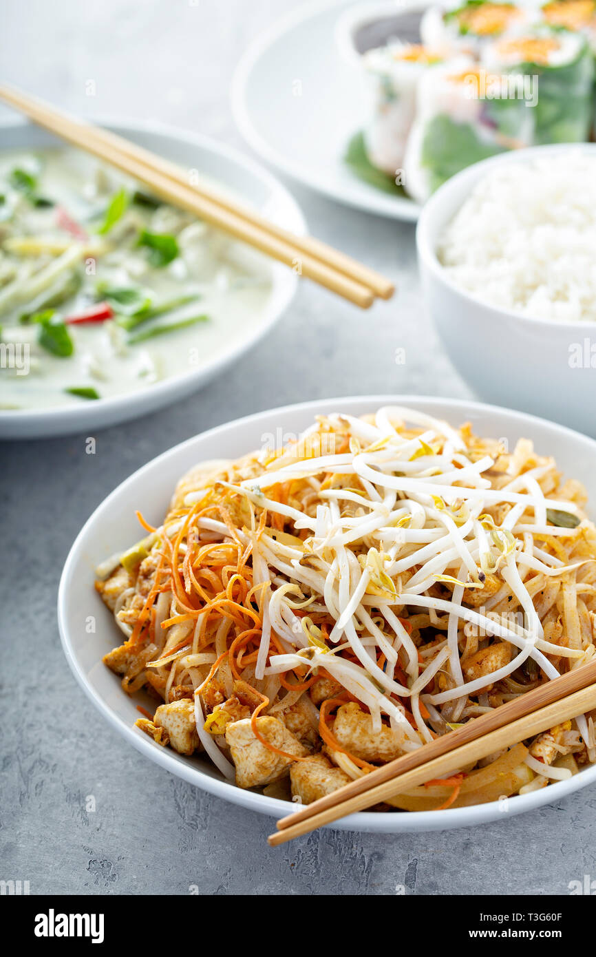 Pad Thai noodles with chicken Stock Photo Alamy