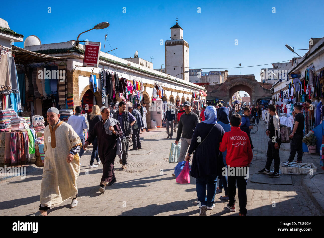 Morocco. Essaouria. City and port on the Atlantic coast of Morocco, with its medina registered as a UNESCO World Heritage Site. Inhabitants and shops  Stock Photo
