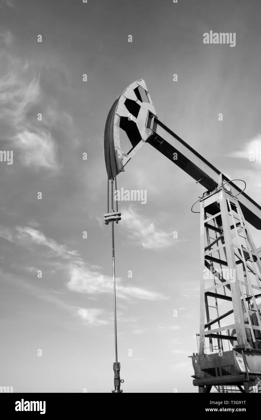 Gas russia pipe Black and White Stock Photos & Images - Alamy