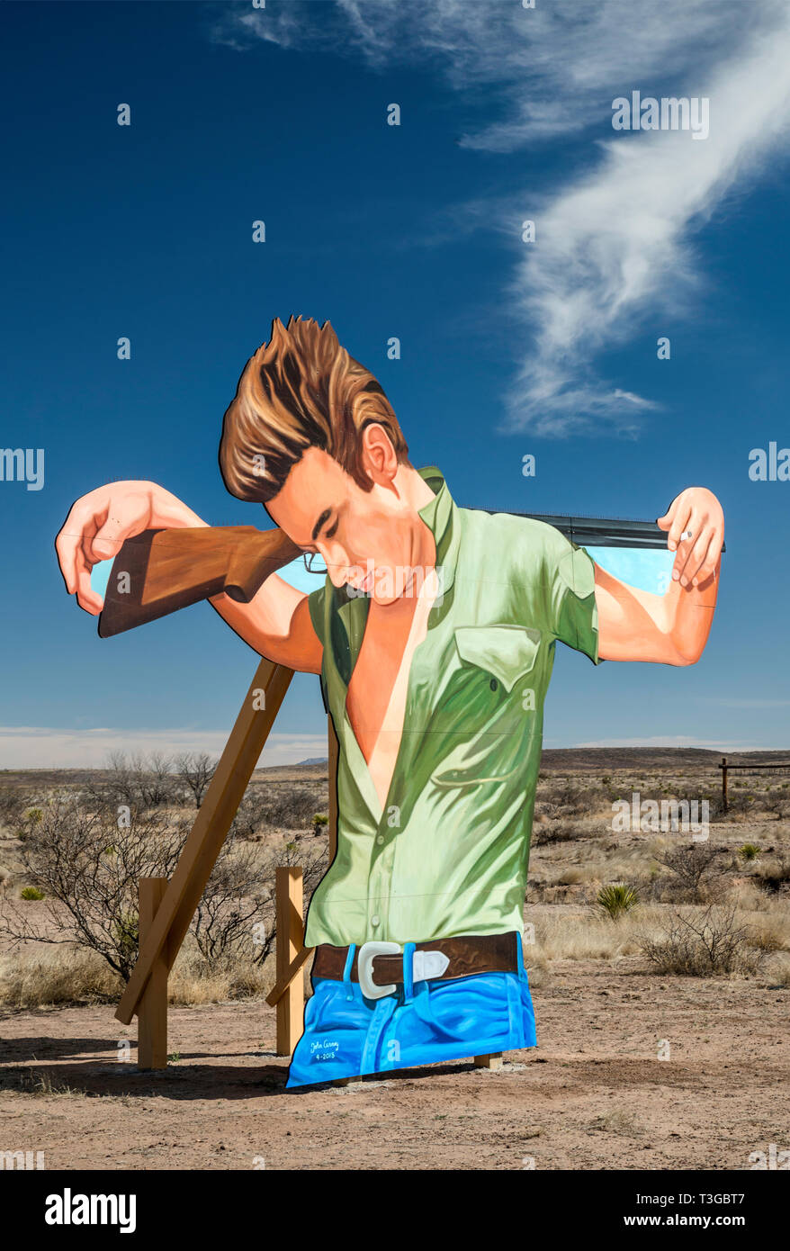 Giant Marfa, outdoor roadside mural, showing James Dean in scene from Giant movie, created by John Cerney in 2018, near Marfa, Texas, USA Stock Photo