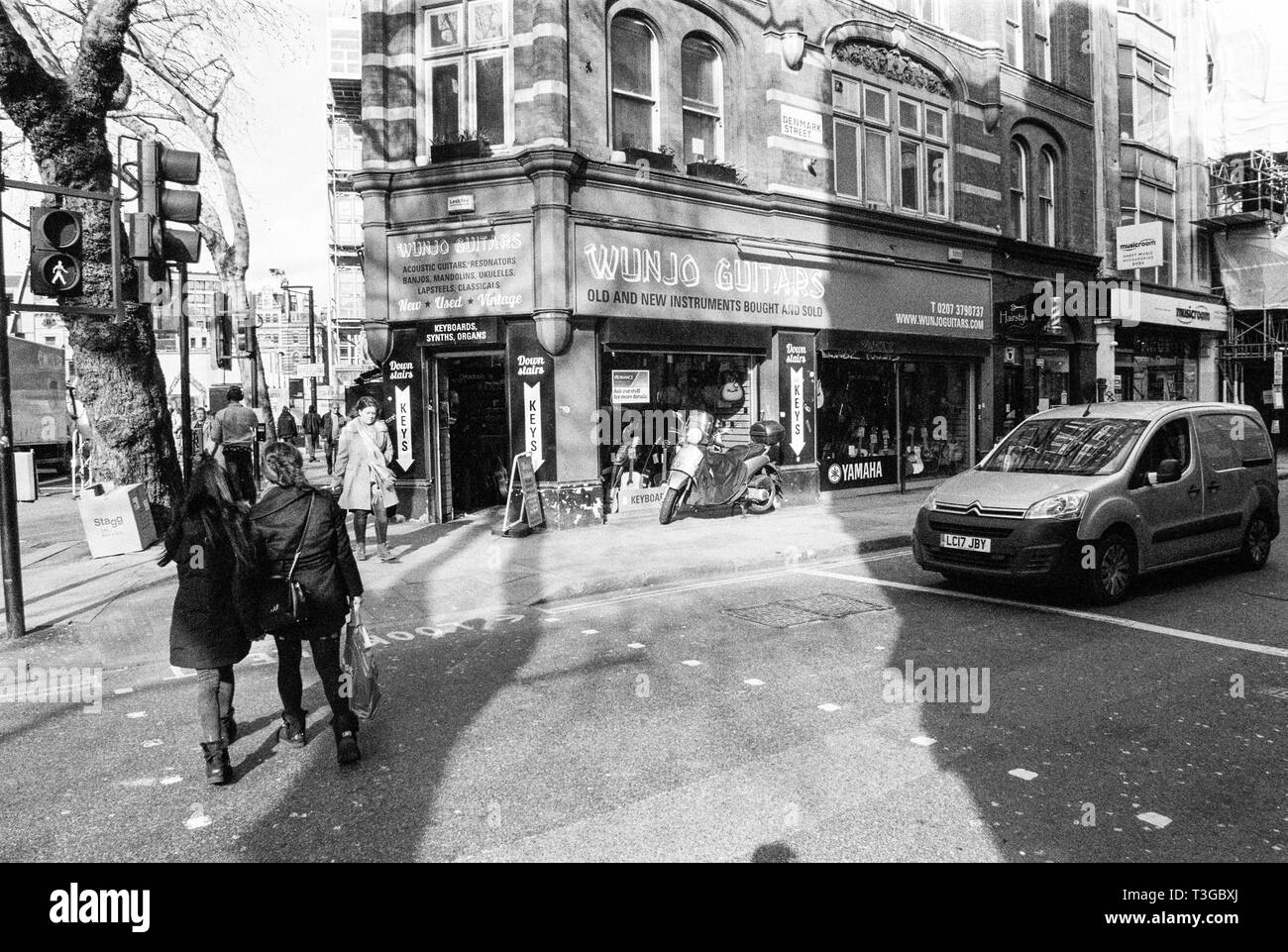 Denmark street london Black and White Stock Photos & Images Alamy