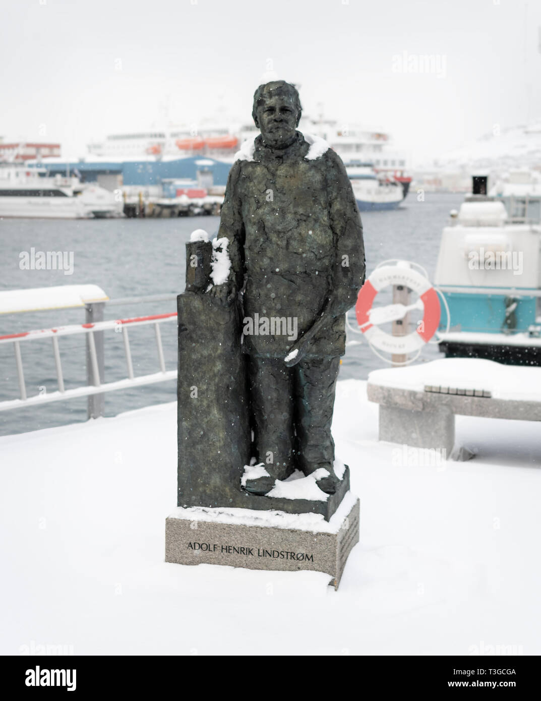 Statue, Adolf Henrik Lindstrøm Stock Photo - Alamy