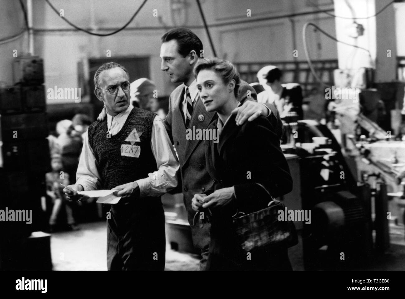 Schindler's List Year 1993 USA Liam Neeson, Ben Kingsley Director Steven Spielberg Stock Photo