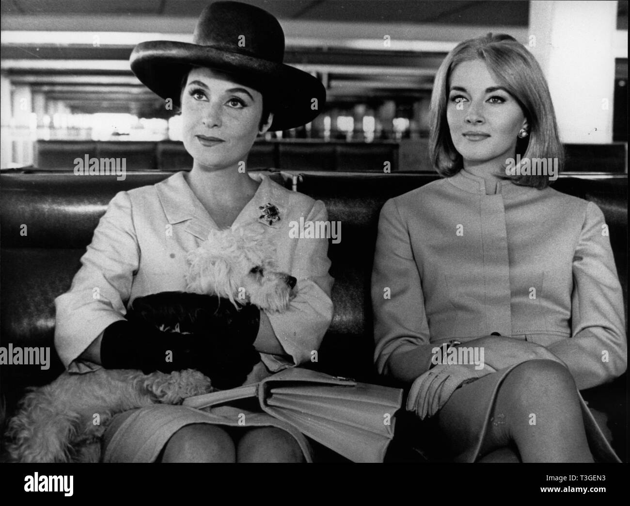 Maria mauban Black and White Stock Photos & Images Alamy