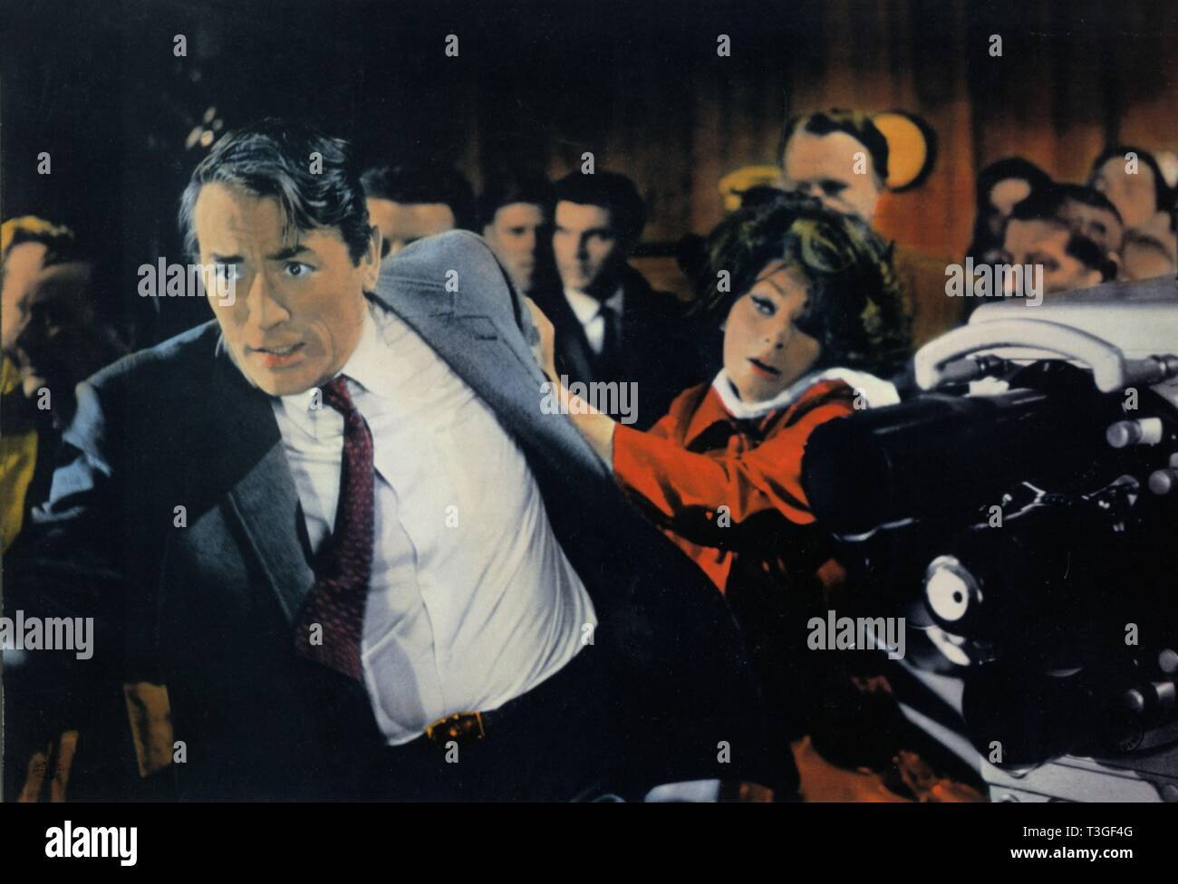 Arabesque Year : 1966 USA Director : Stanley Donen Gregory Peck Sophia ...