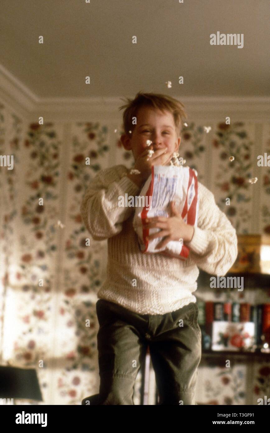 Home Alone  Year : 1990  USA Realisateur : Chris Columbus Macaulay Culkin Stock Photo