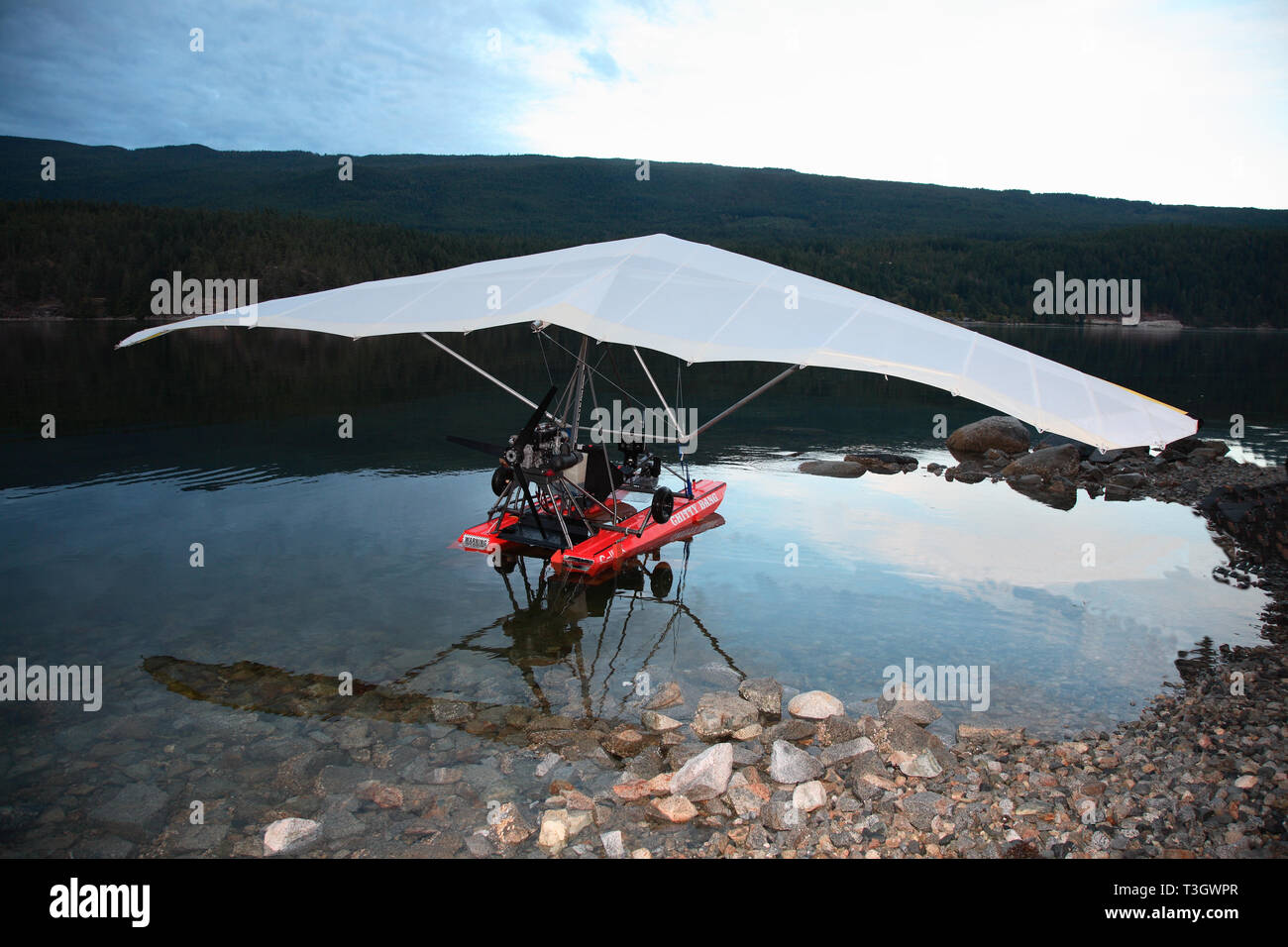Ultraleichtflugzeuge Motorisierter Hängegleiter/ Ultralight aviation Powered hang glider