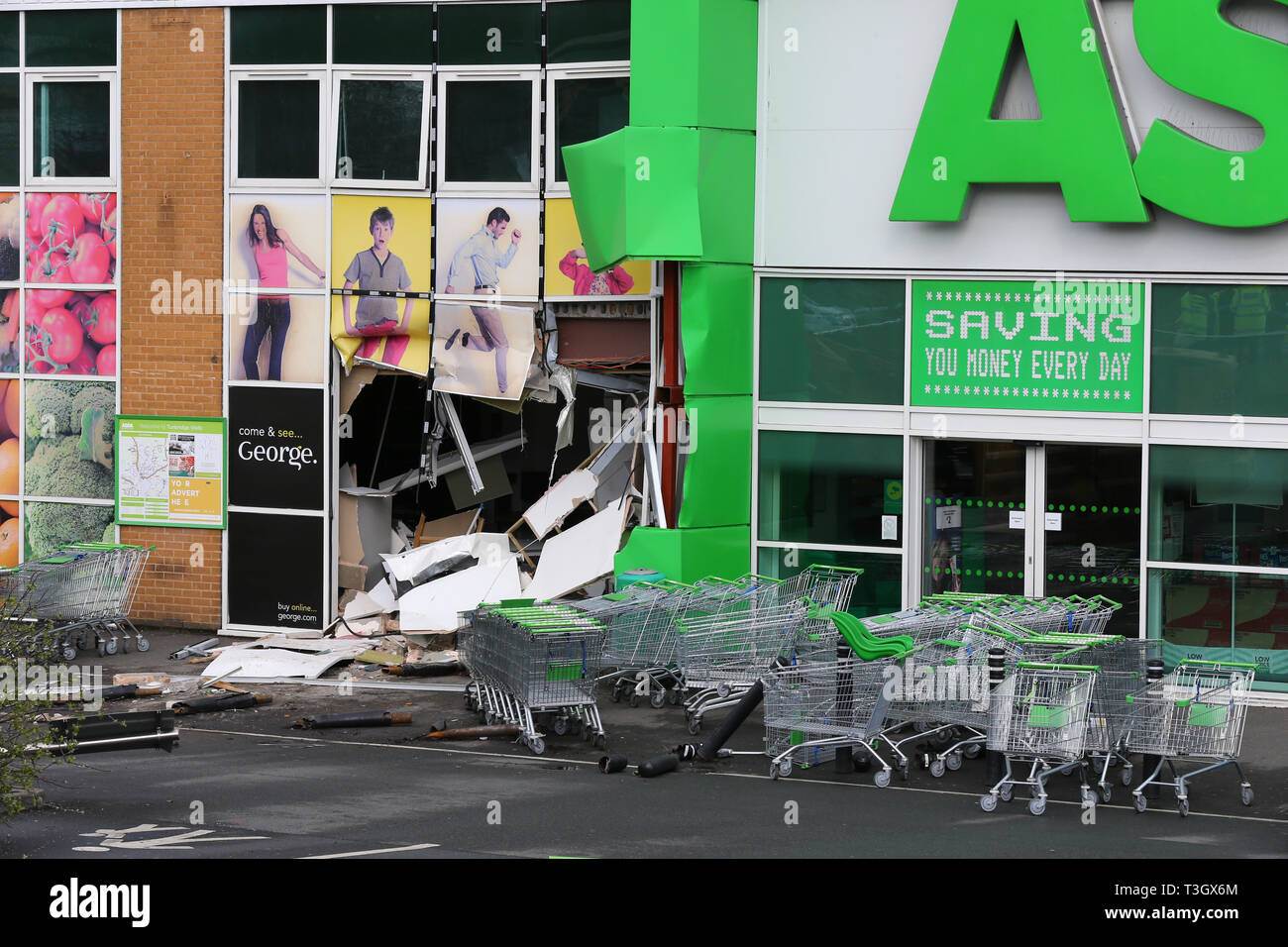 Damage To The Asda Store In Tunbridge Wells Hi res Stock Photography damage-to-the-asda-store-in-tunbridge-wells-hi-res-stock-photography