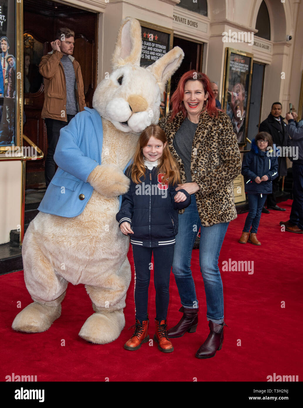 Lucy montgomery hires stock photography and images Alamy