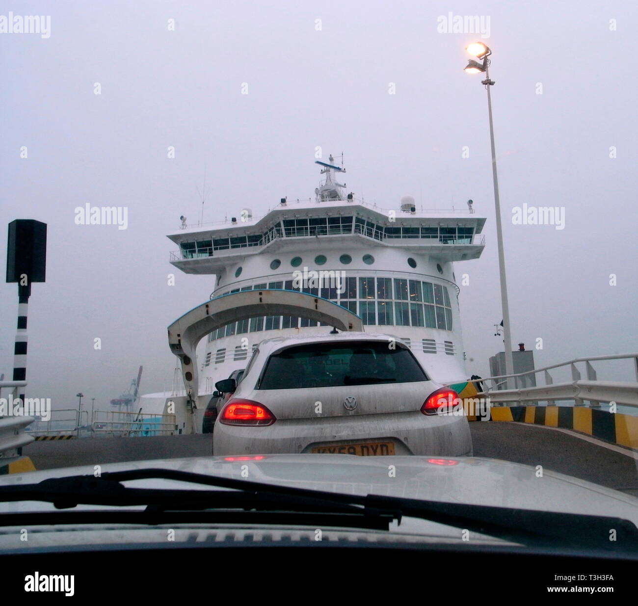 AJAXNETPHOTO. 2010. DUNKERQUE, FRANCE. - FERRY TERMINAL - CARS EMBARKING ON DFDS DOVER BOUND PASSENGER RO-RO FERRY. PHOTO:JONATHAN EASTLAND/AJAX REF:GRX0601 1885 Stock Photo