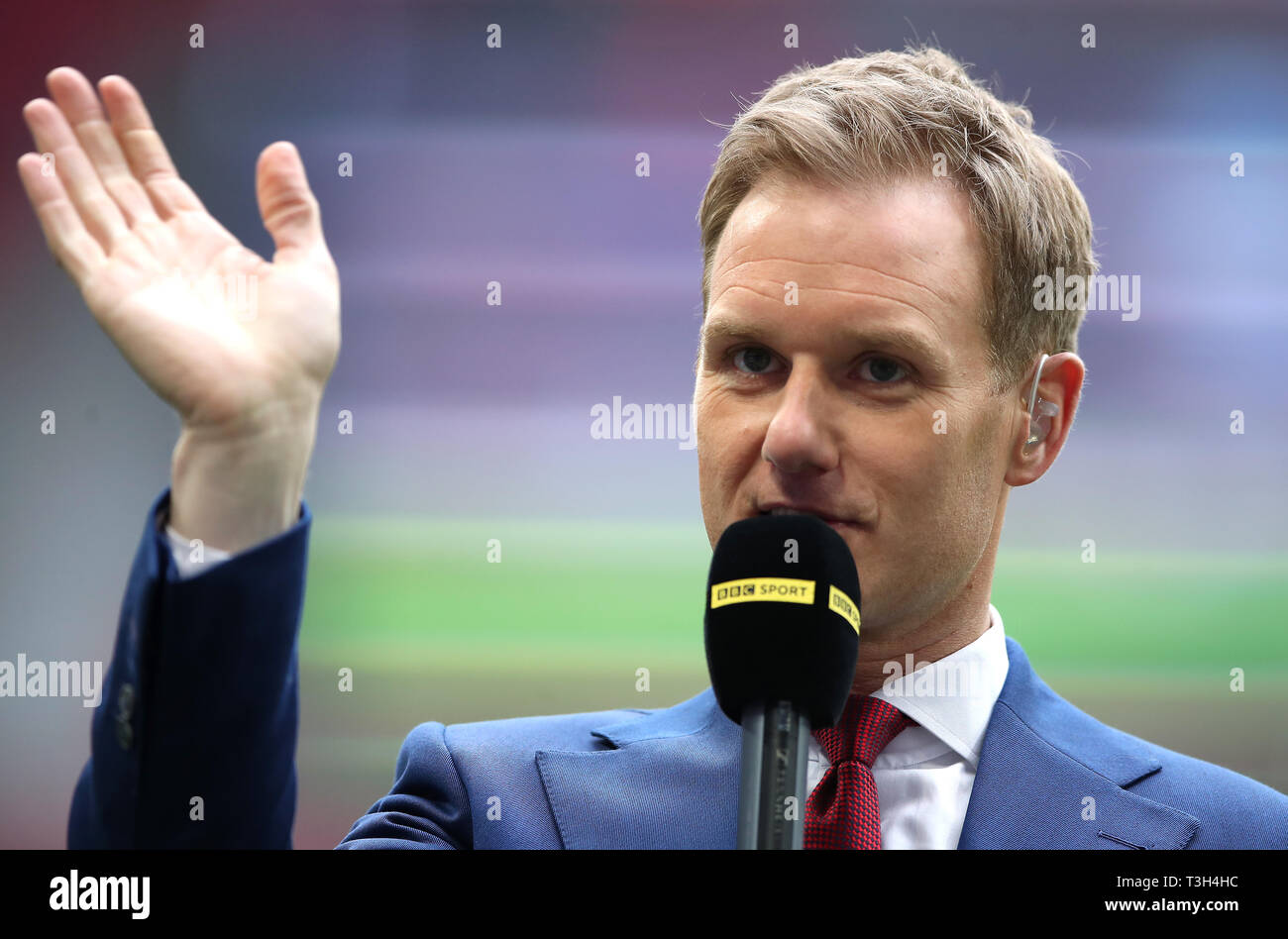 BBC sport presenter Dan Walker during the FA Cup semi final match at Wembley Stadium, London Stock Photo
