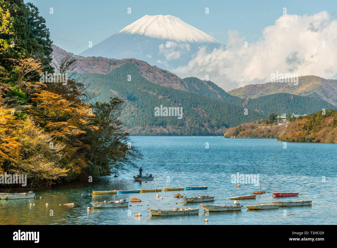 Fishing boats at Lake Ashi (Ashinoko) with Mt.Fuji at the background, Hakone, Japan Stock Photo