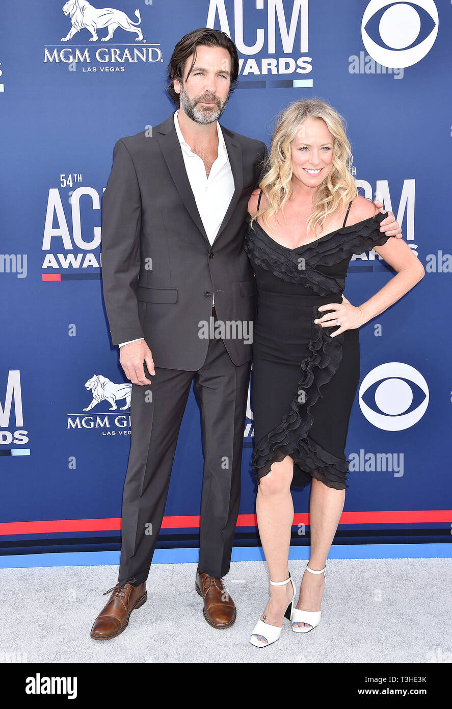 LAS VEGAS, CA APRIL 07 Jim McPhail (L) and Deana Carter attend the