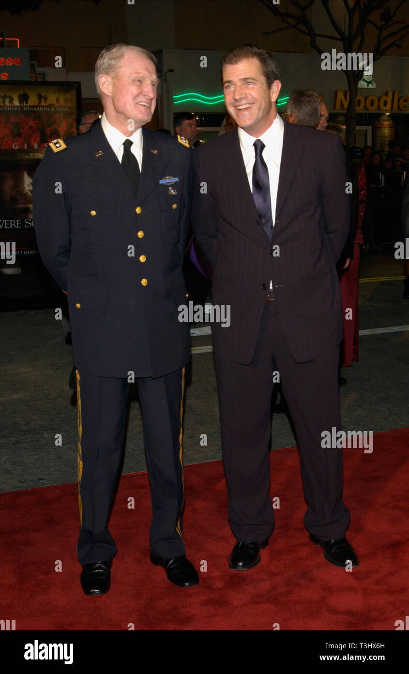 LOS ANGELES, CA. February 25, 2002: Actor MEL GIBSON (right) with Lt. Gen.  HAL MOORE at the world premiere, in Los Angeles, of his new movie We Were  Soldiers which is based
