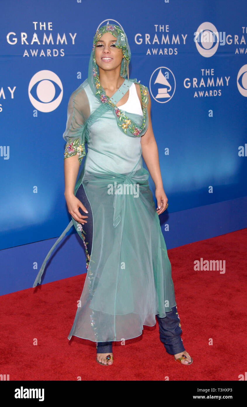 LOS ANGELES, CA. February 27, 2002 Singer ALICIA KEYES at the 2002