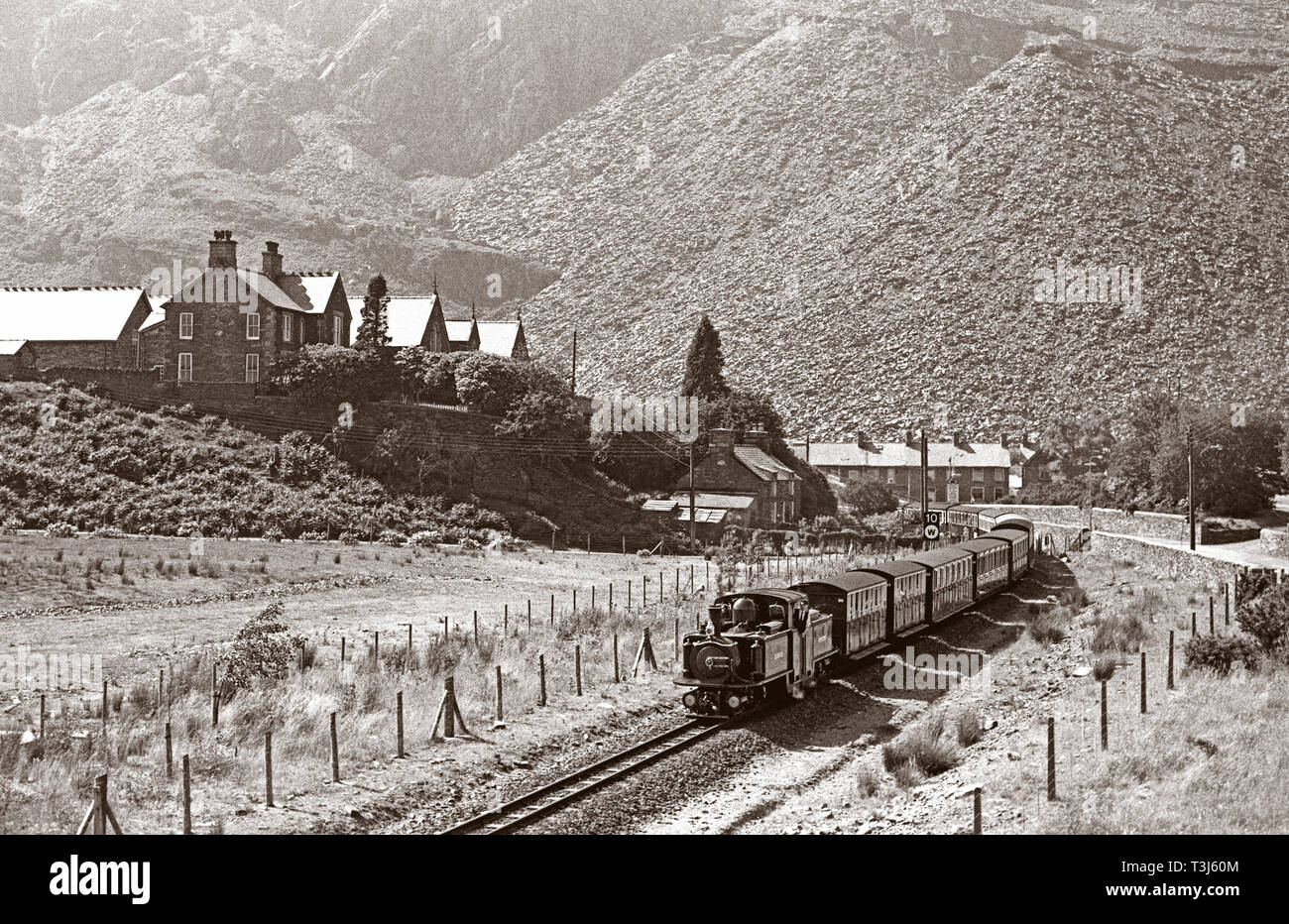 Steam Merddin Emrys on the Ffestiniog Railway running
