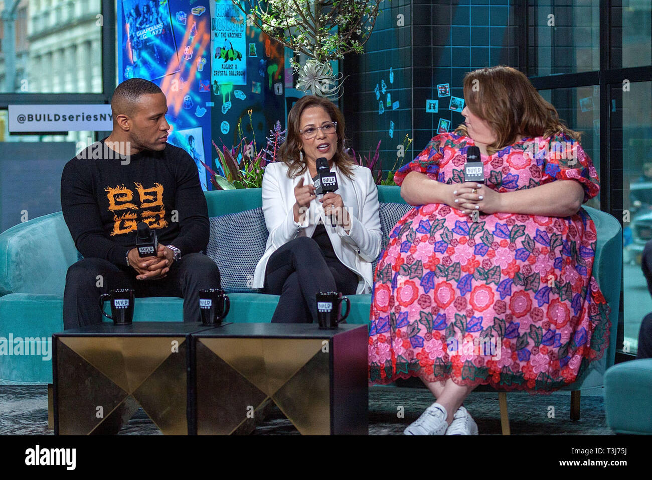 New York, USA. 09 Apr, 2019.  DeVon Franklin, Roxann Dawson, and, Chrissy Metz at The BUILD Series discussing “Breakthrough” at BUILD Studio on April 09, 2019 in New York, NY. Credit: Steve Mack/S.D. Mack Pictures/Alamy Stock Photo