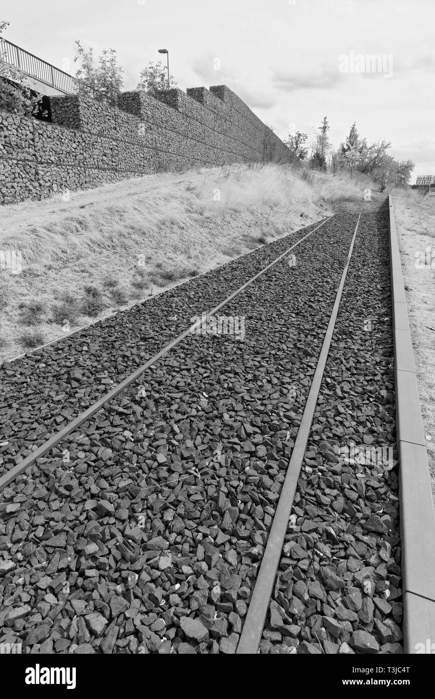 Railway tracks end in emptiness, memorial to the deported Jews, former goods station Derendorf, Dusseldorf, Rhineland, North Rhine-Westphalia Stock Photo