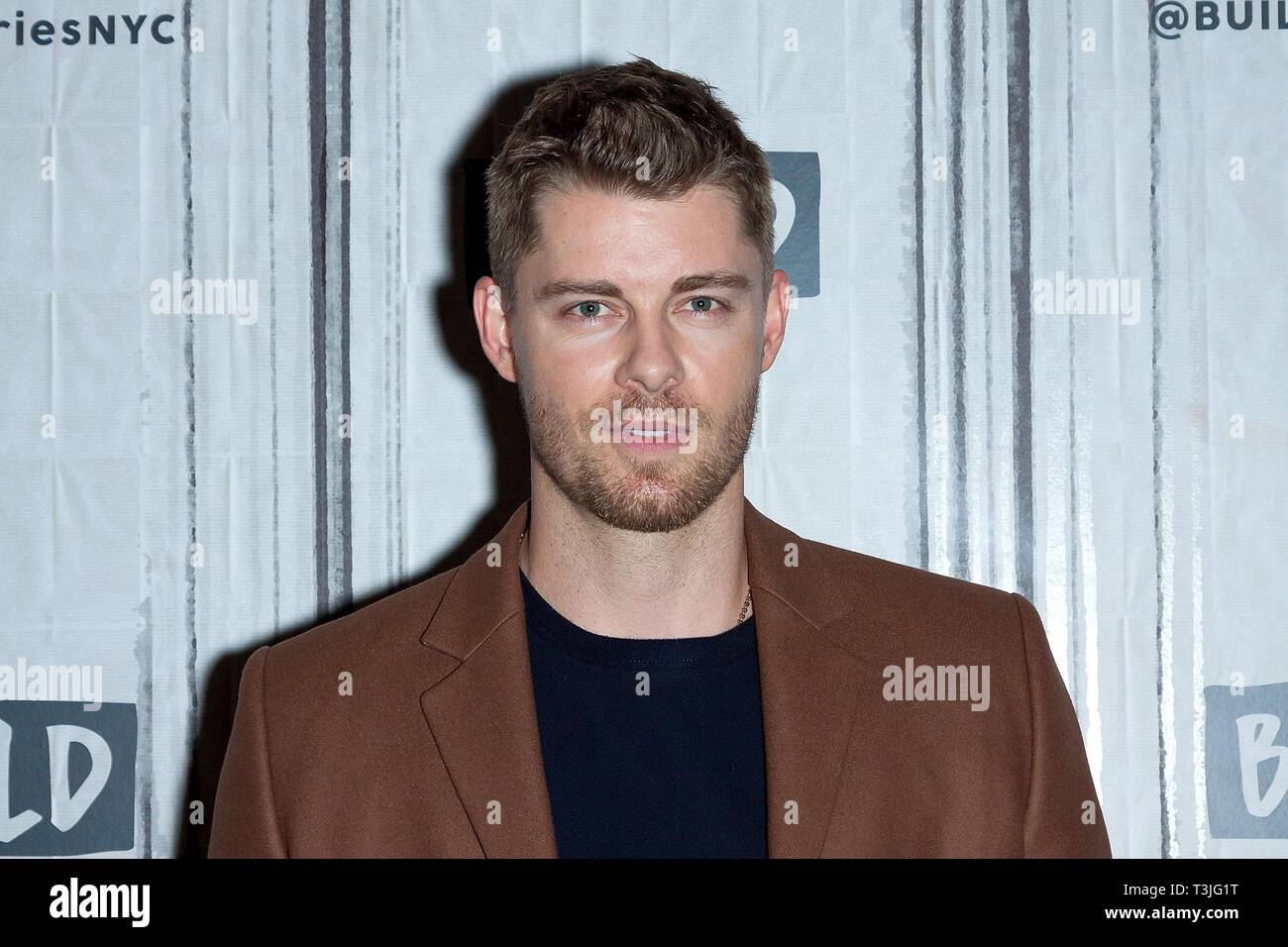New York, NY, USA. 9th Apr, 2019. Luke Mitchell inside for AOL Build Series Celebrity Candids - TUE, AOL Build Series, New York, NY April 9, 2019. Credit: Steve Mack/Everett Collection/Alamy Live News Stock Photo