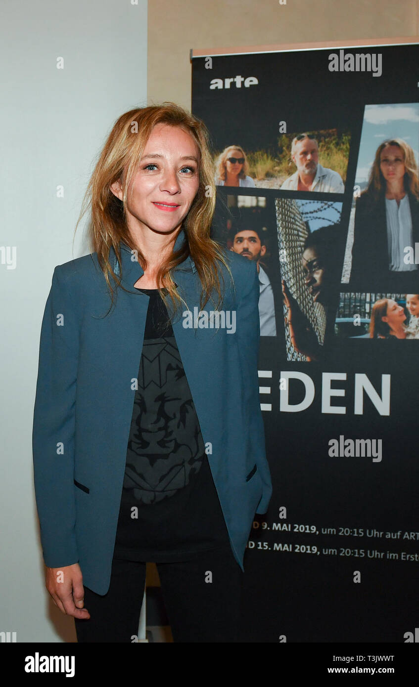 Berlin, Germany. 09th Apr, 2019. The French actress Sylvie Testud at the German premiere of the series 'Eden' at Kant Kino. In the new series, which Arte wants to start in May, the story of refugees and refugee helpers will be told in six episodes. Credit: Jens Kalaene/dpa-Zentralbild/dpa/Alamy Live News Stock Photo