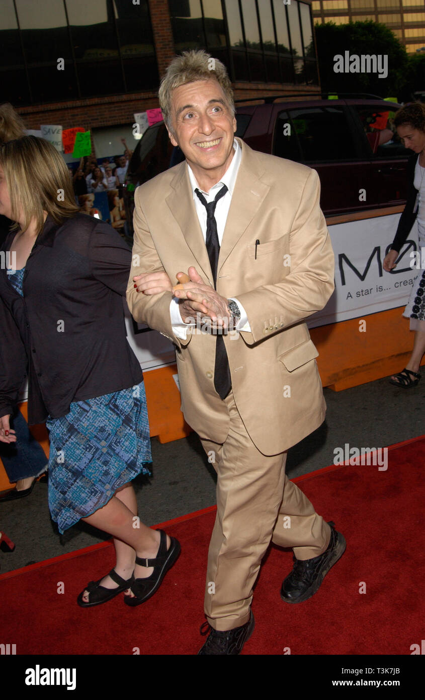 Al pacino simone 2002 hi-res stock photography and images - Alamy