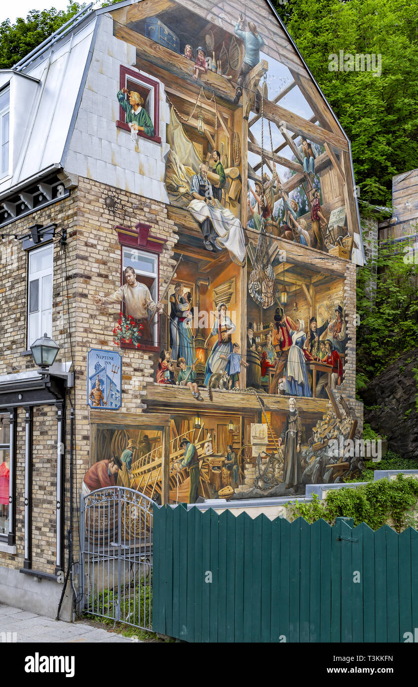 The Neptune Inn Mural In Quartier De Petit Champlain, It depicts the history of Cap-Blanc, Québec City's working-class waterfront neighbourhood Stock Photo