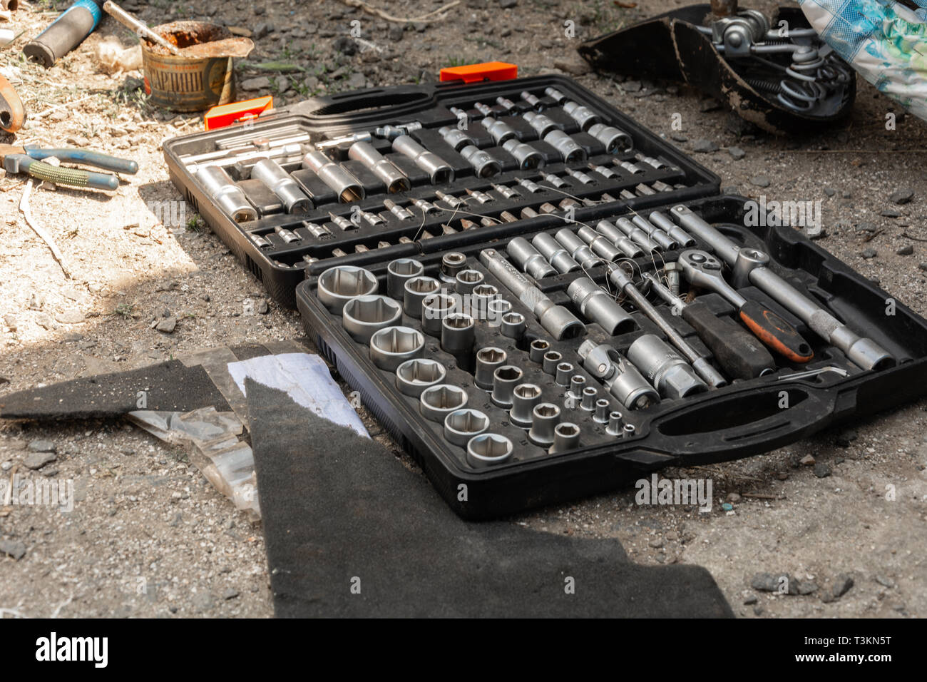 Automobile tool kit hi-res stock photography and images - Alamy