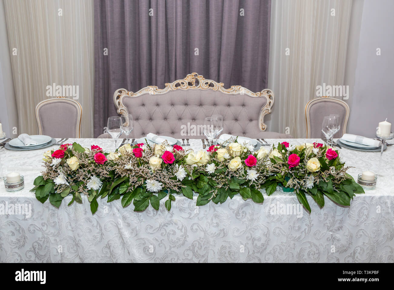 Colorful Wedding Table Flowers Wedding Decoration Or Setting For
