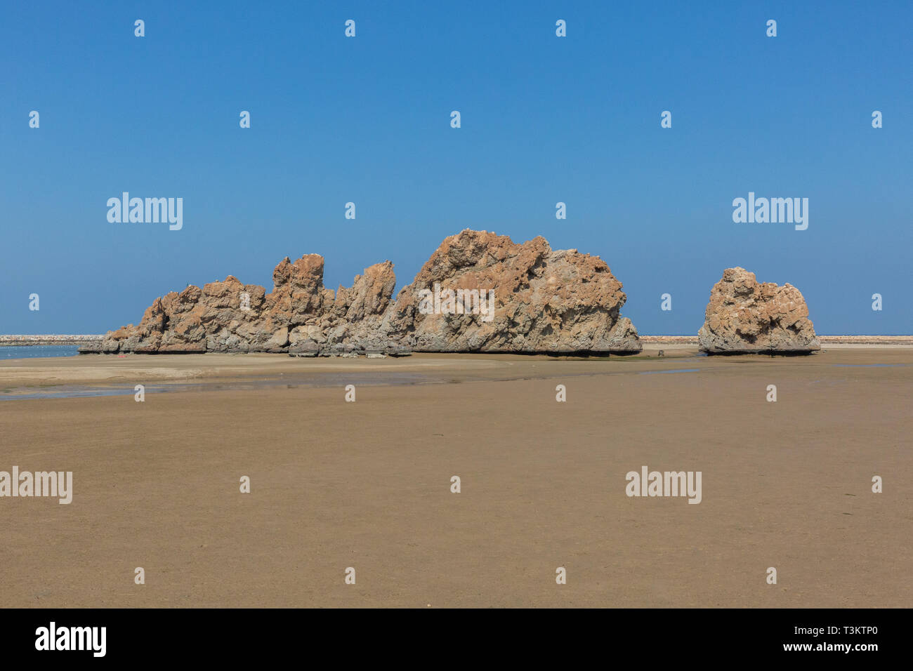 Yiti beach on low tide near Muscat, Sultanate of Oman Stock Photo Alamy