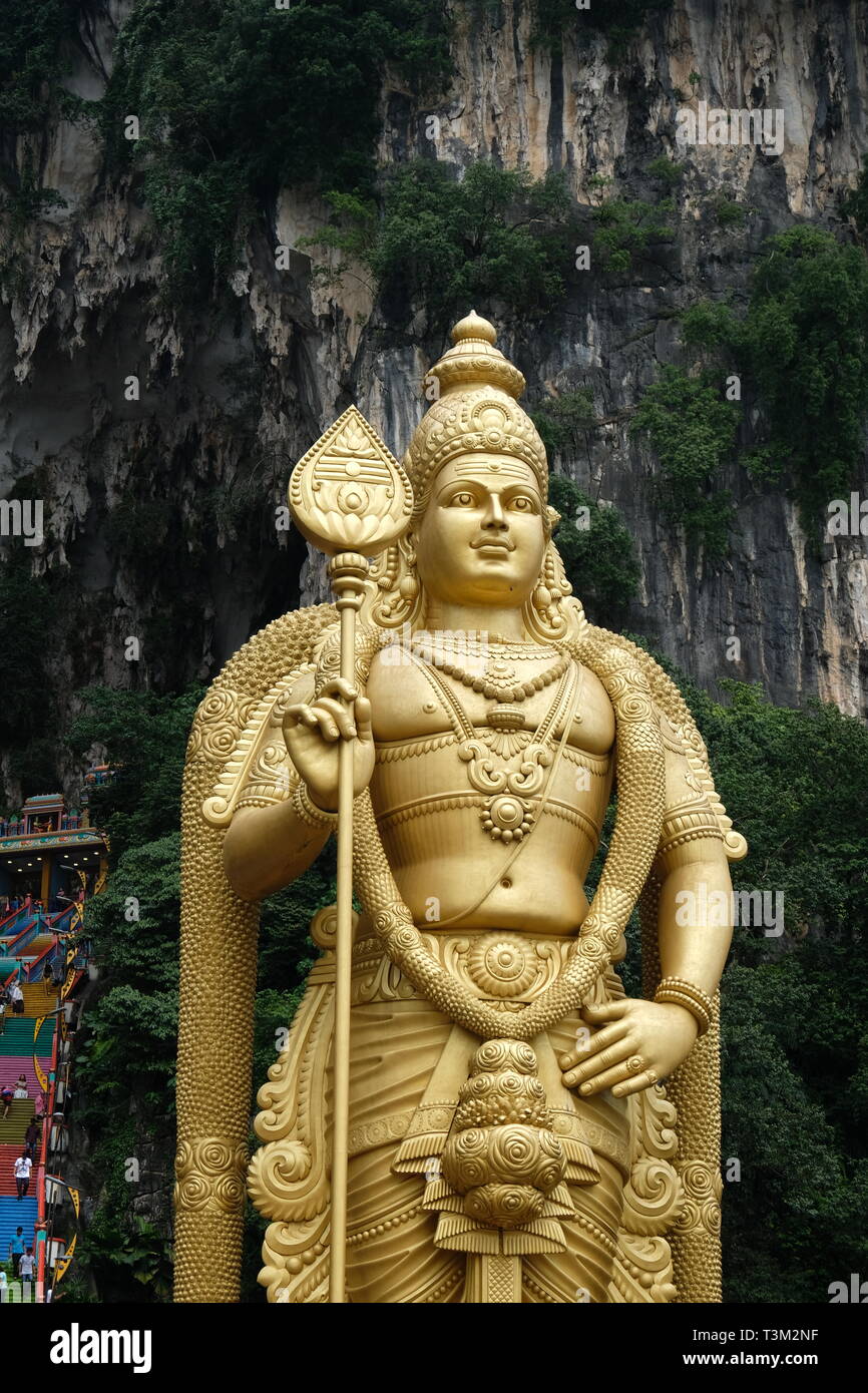 Murugan Statue in Batu Caves, Malaysia Stock Photo - Alamy
