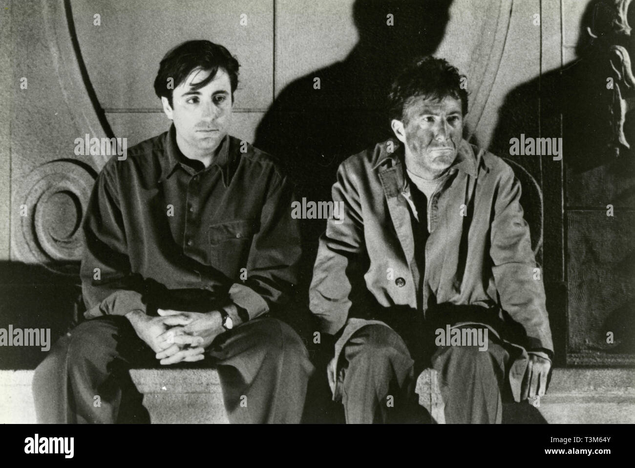 Andy Garcia and Dustin Hoffman in the movie Hero, 1992 Stock Photo - Alamy