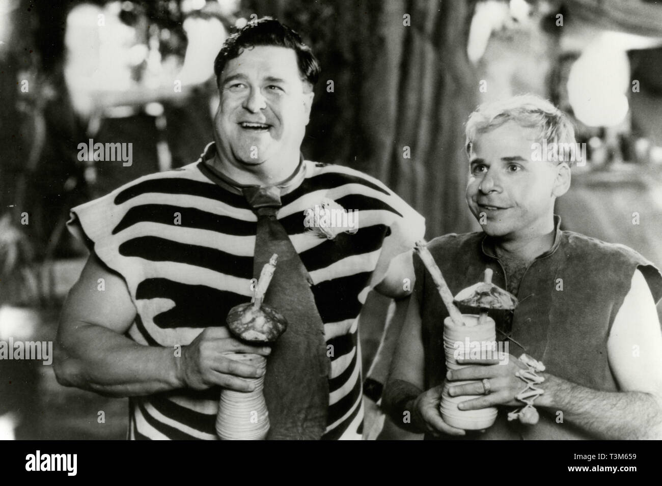 John Goodman and Rick Moranis in the movie The Flintstones, 1994 Stock Photo
