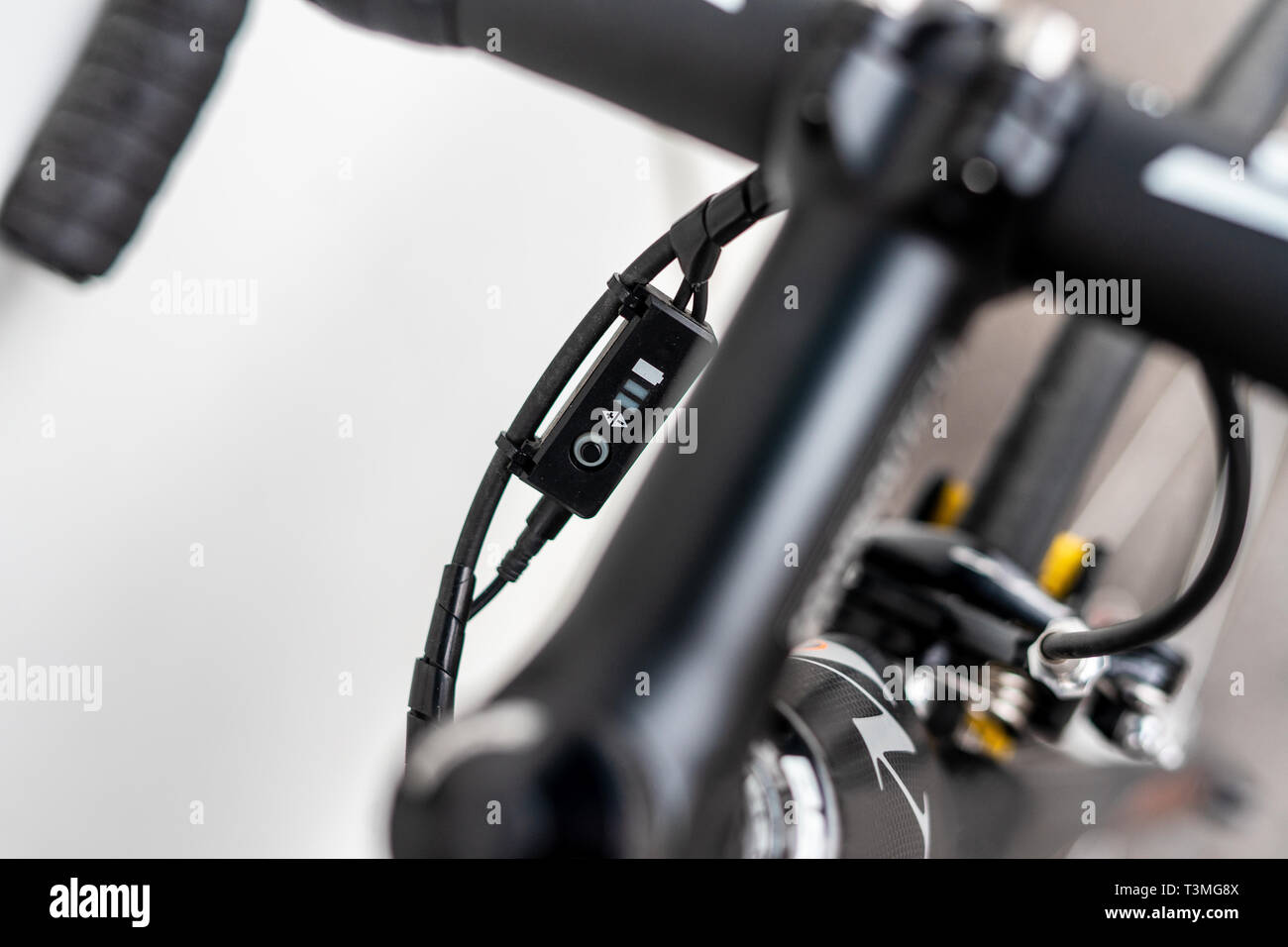 electronic bike shifters