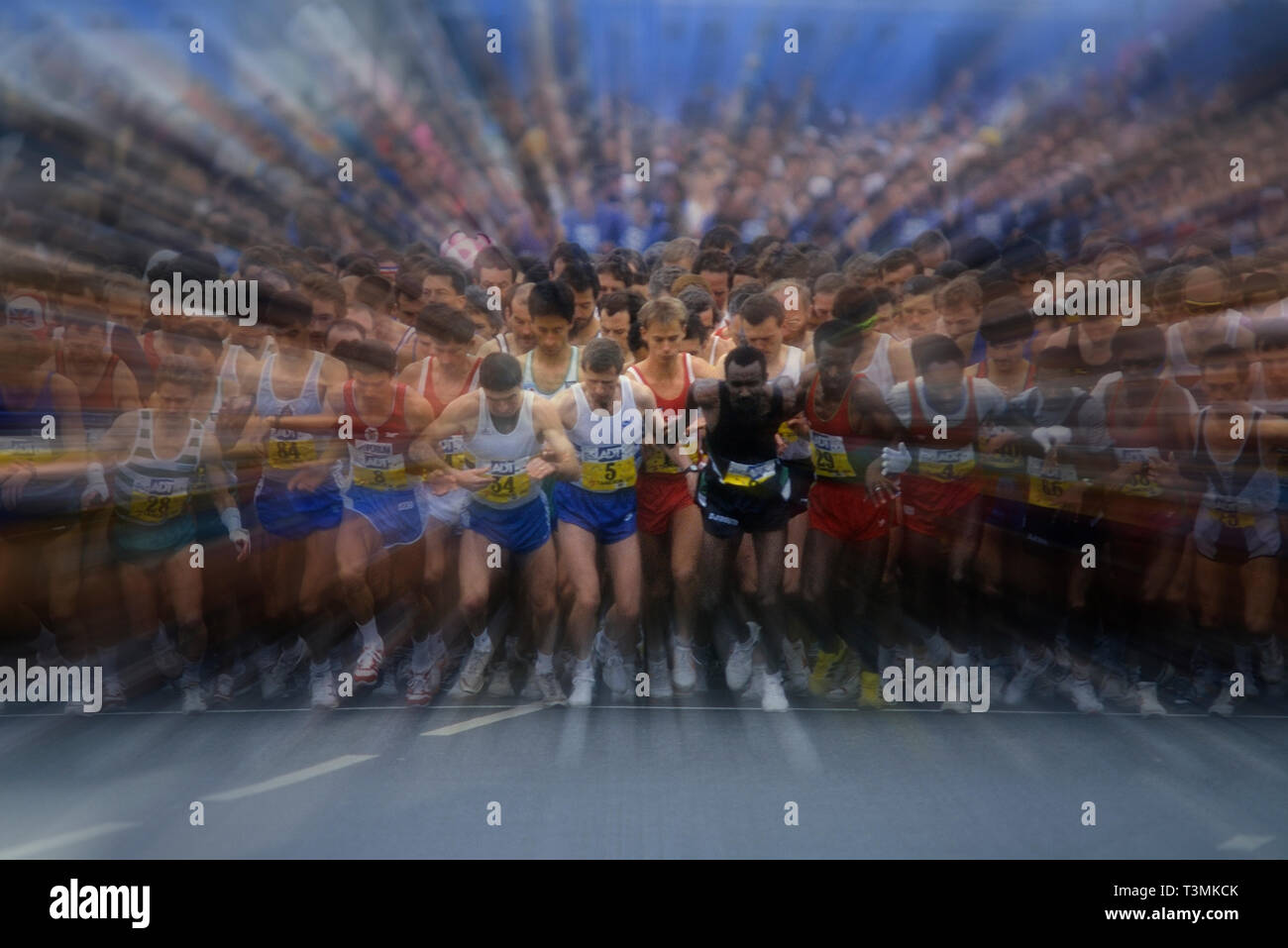 Marathon start line vintage hi-res stock photography and images - Alamy