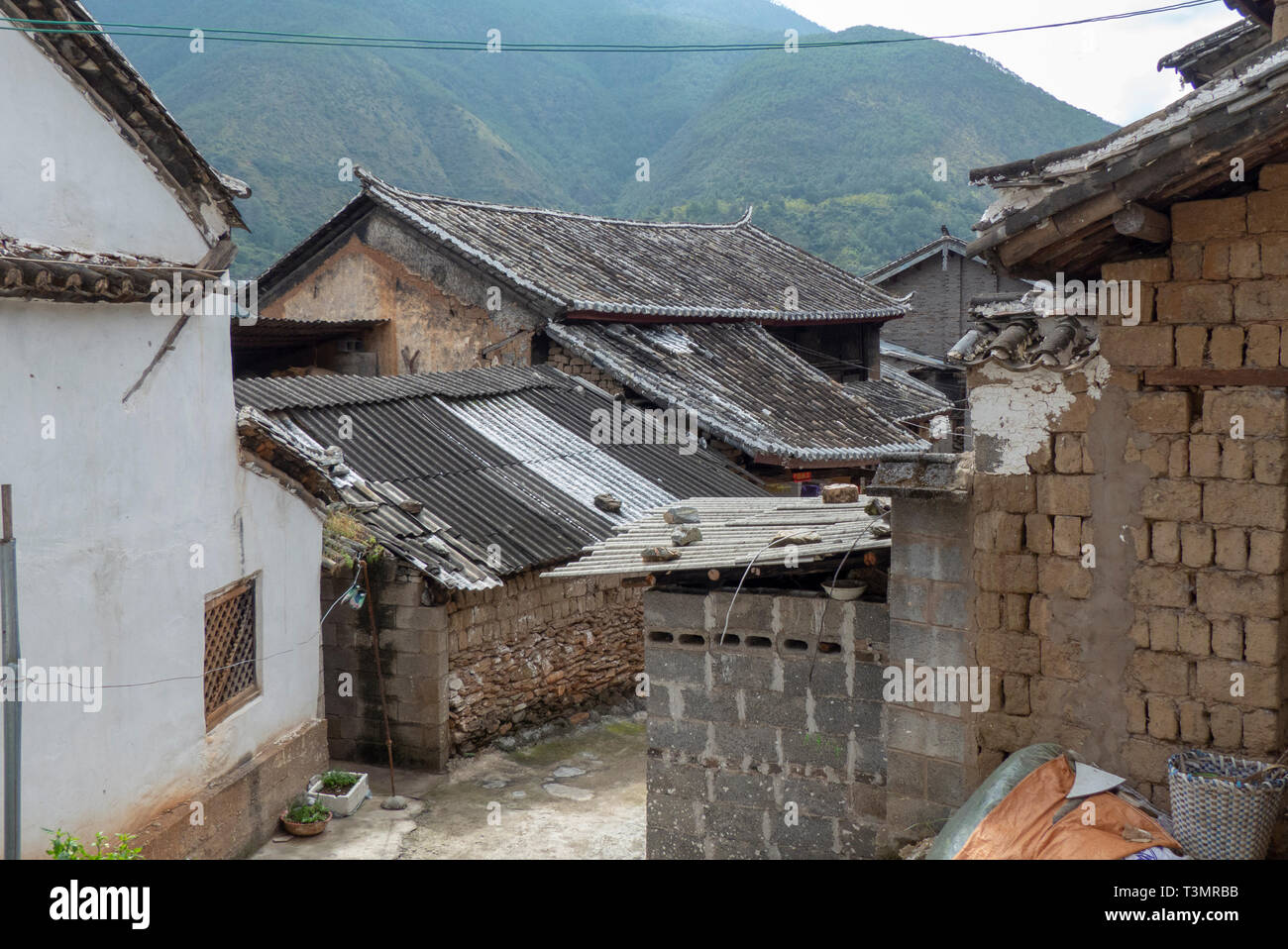 Traditional town of Shigu, Yulong County, Yunnan, China Stock Photo