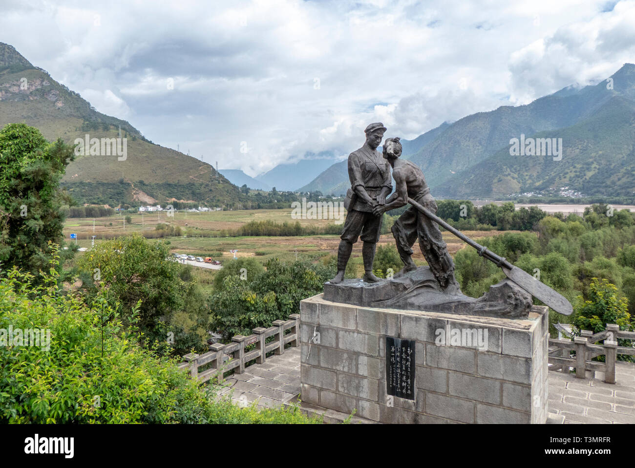 Chinese Red Army Monument at the First Bend of the Yangtze River at Shigu, Yulong County, Yunnan, China Stock Photo